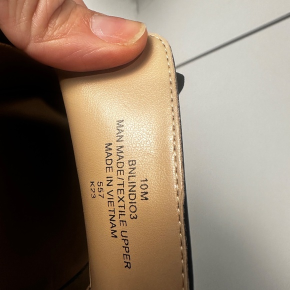 Bandolini Women's Lindio Bow Slip-On Tailored Loafers Size 10M - Picture 5 of 14